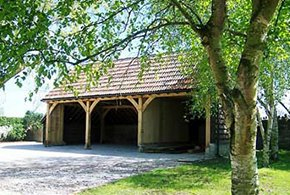 Oak Framed Buildings Gloucester